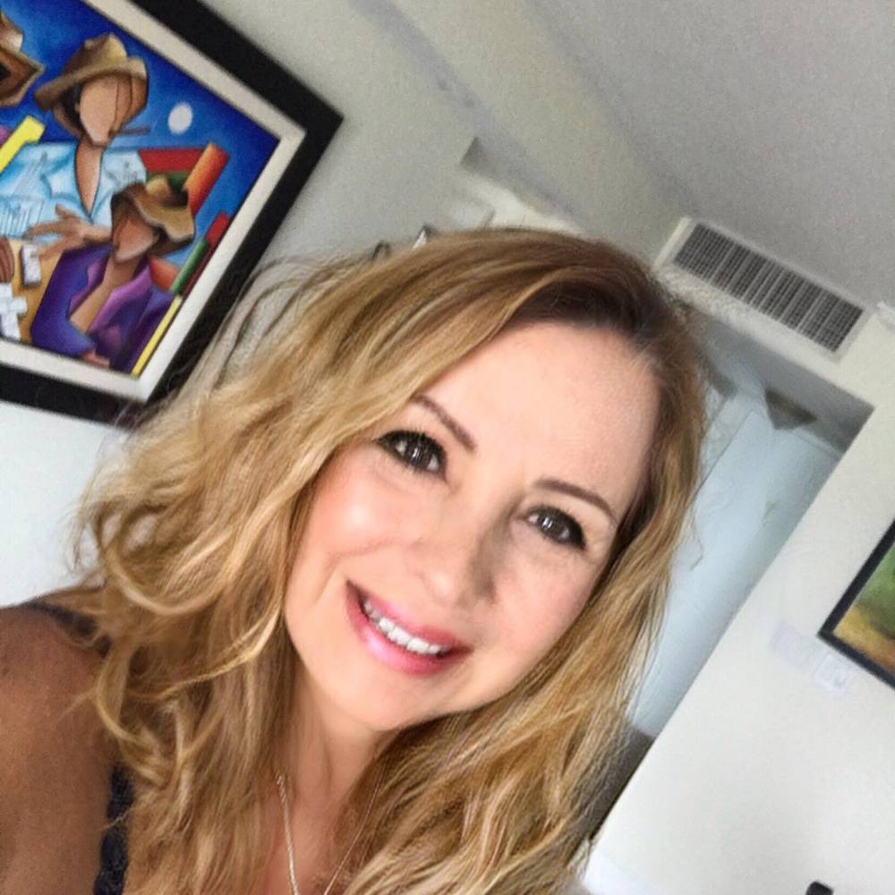 Meet your Posher, Maria eugenia